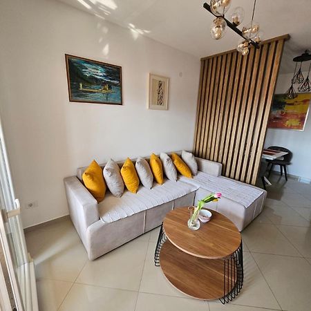Luda Kuca Apartman Bar Kültér fotó